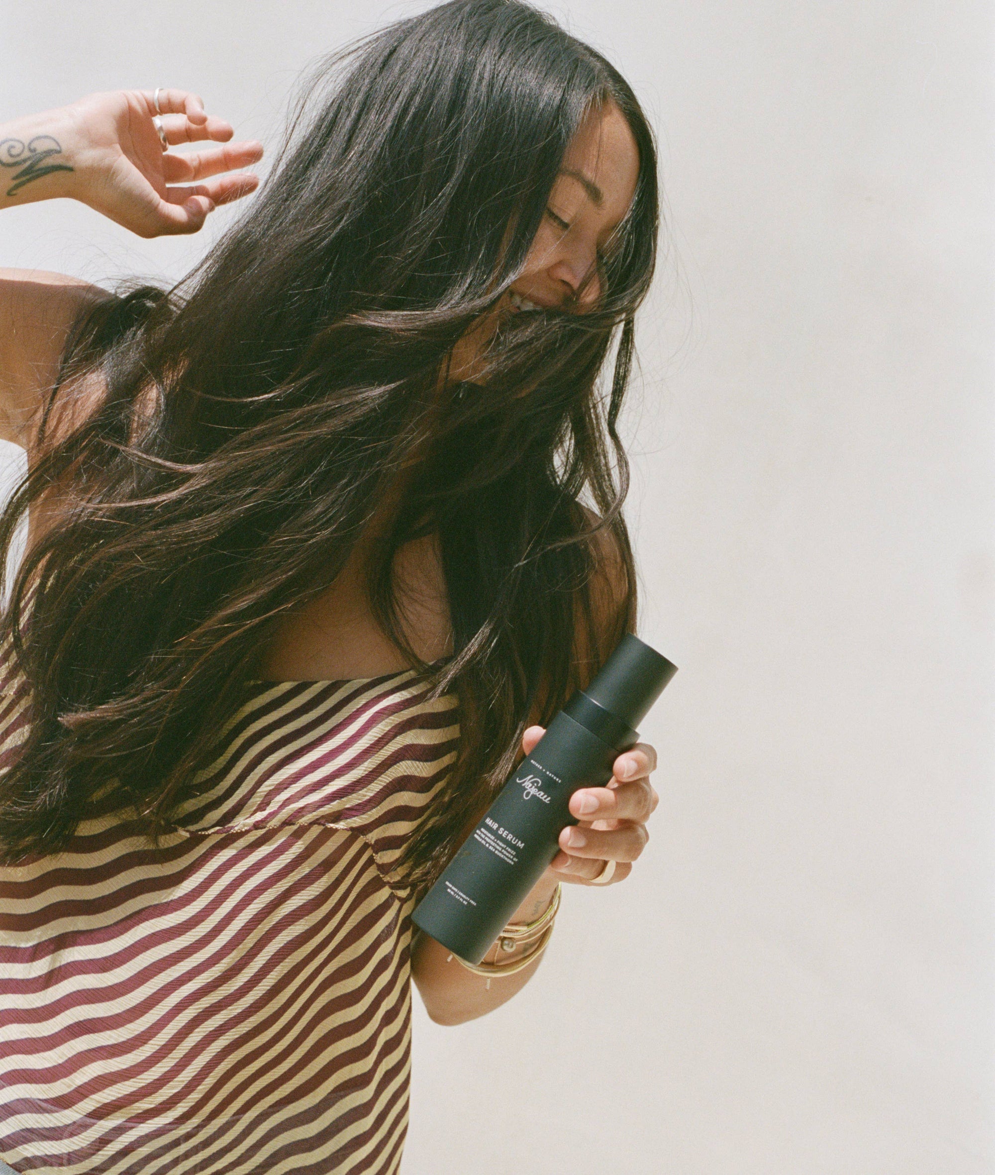 Najeau Hair Serum product closeup – silicone-free formula