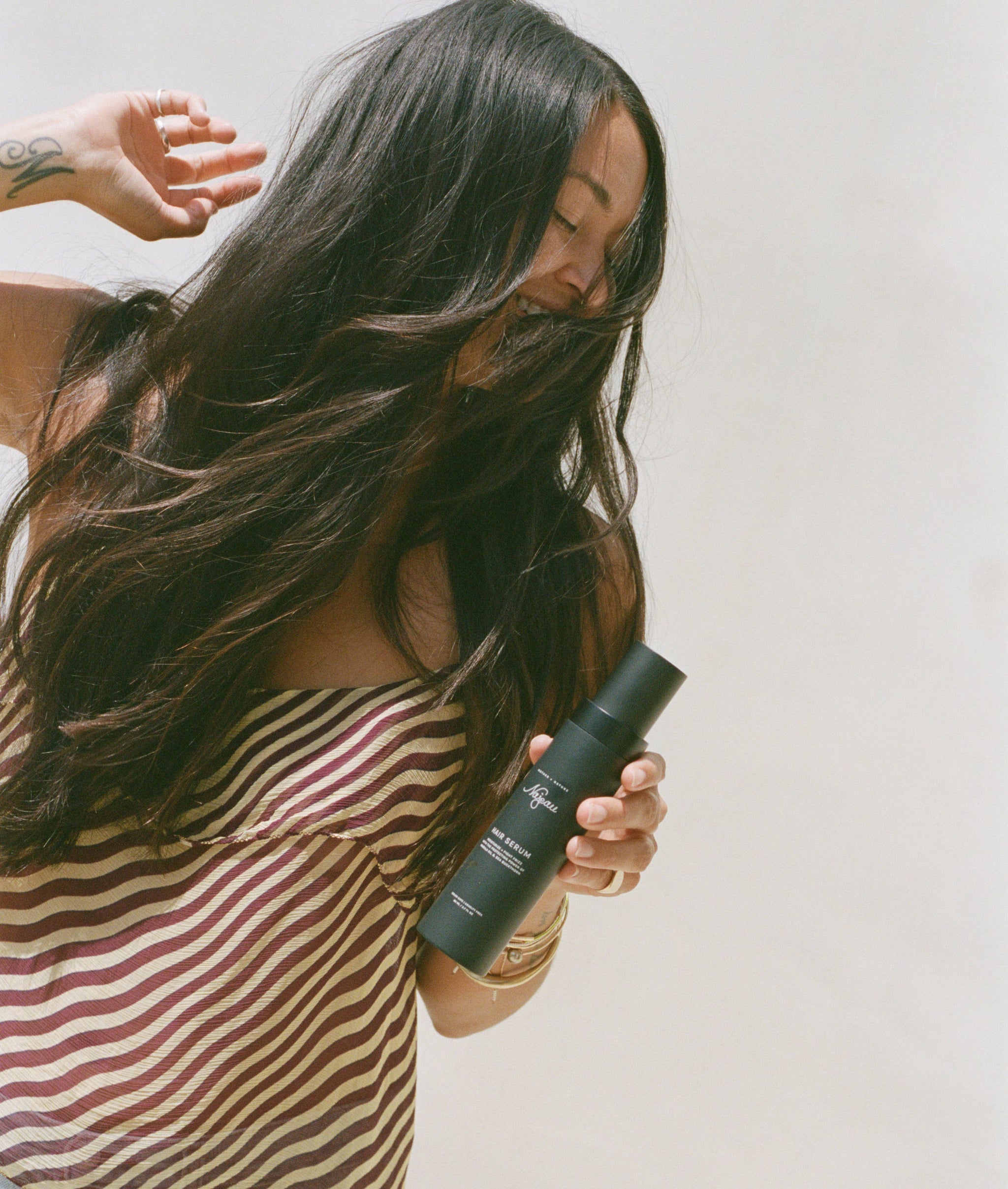 Najeau Hair Serum product closeup – silicone-free formula